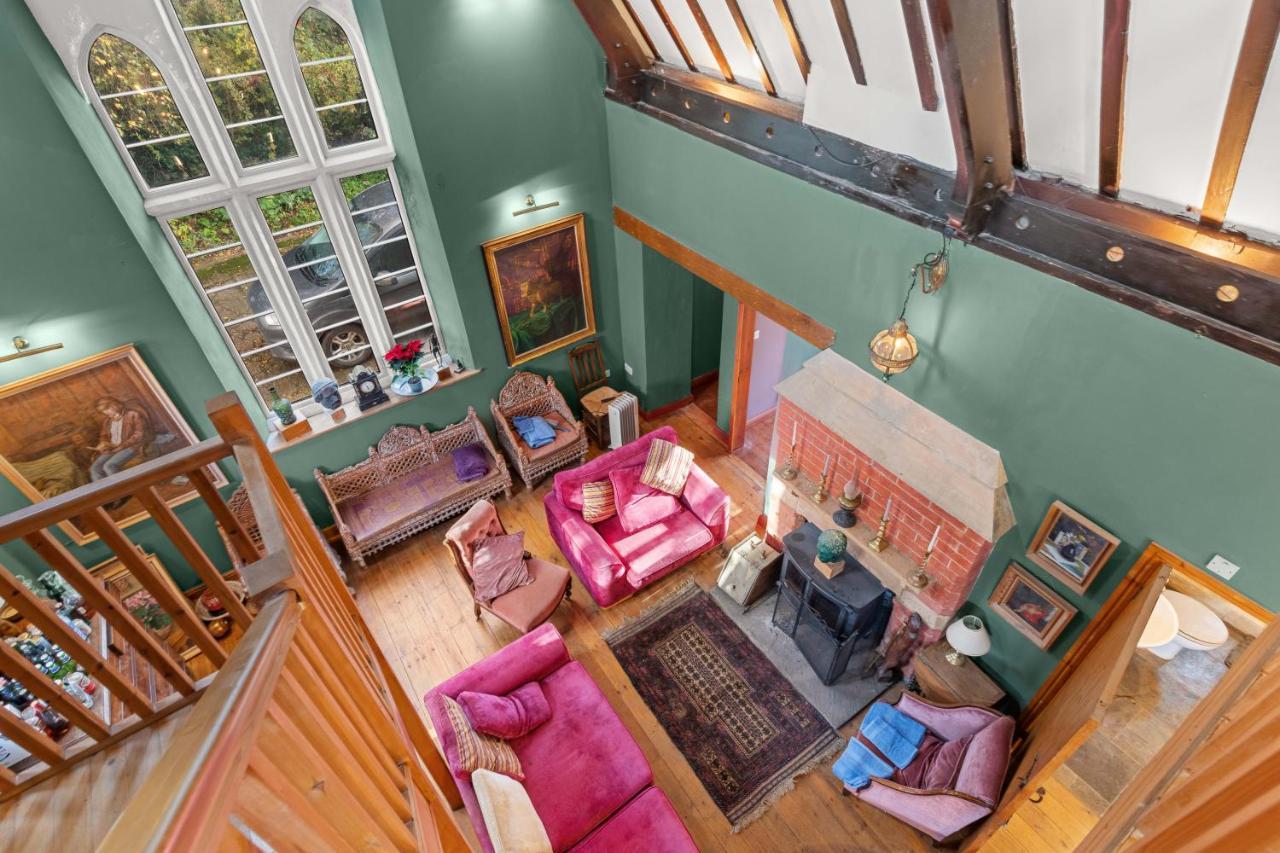 Country House With 7 Bedrooms And 3 Buildings 마켓레이슨 외부 사진