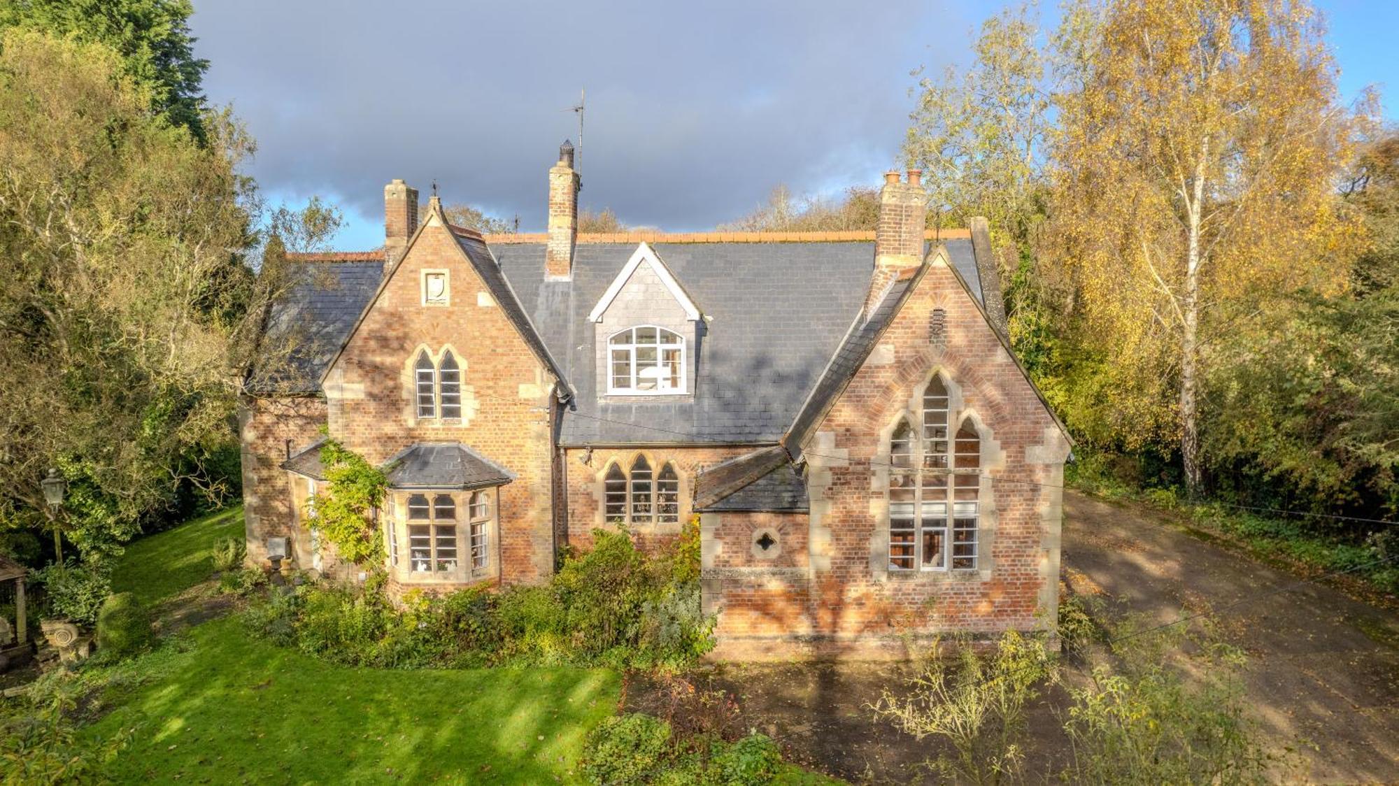 Country House With 7 Bedrooms And 3 Buildings 마켓레이슨 외부 사진